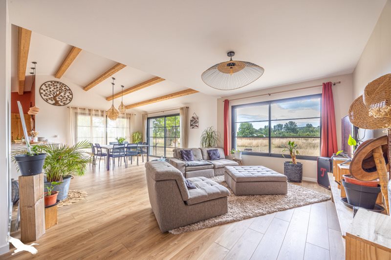 Vente Maison ST PIERRE D AMILLY - 6 pièces -150 m² - (17700)