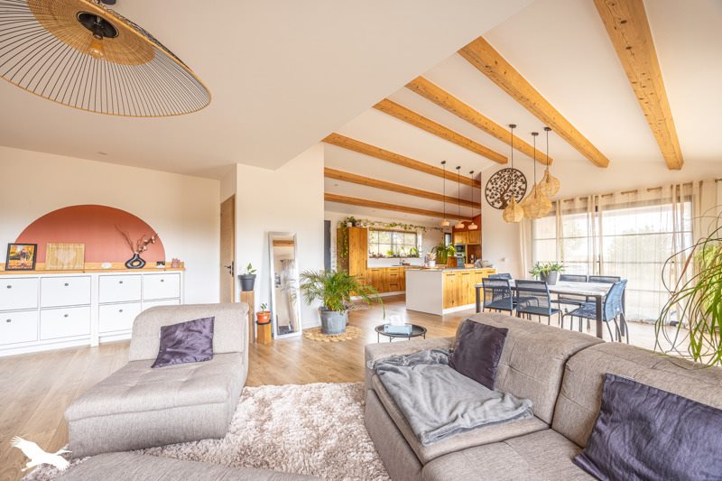 Maison 6 pièces 150 m² · à Saint-Pierre-d'Amilly · 150 m² · 460 000 €