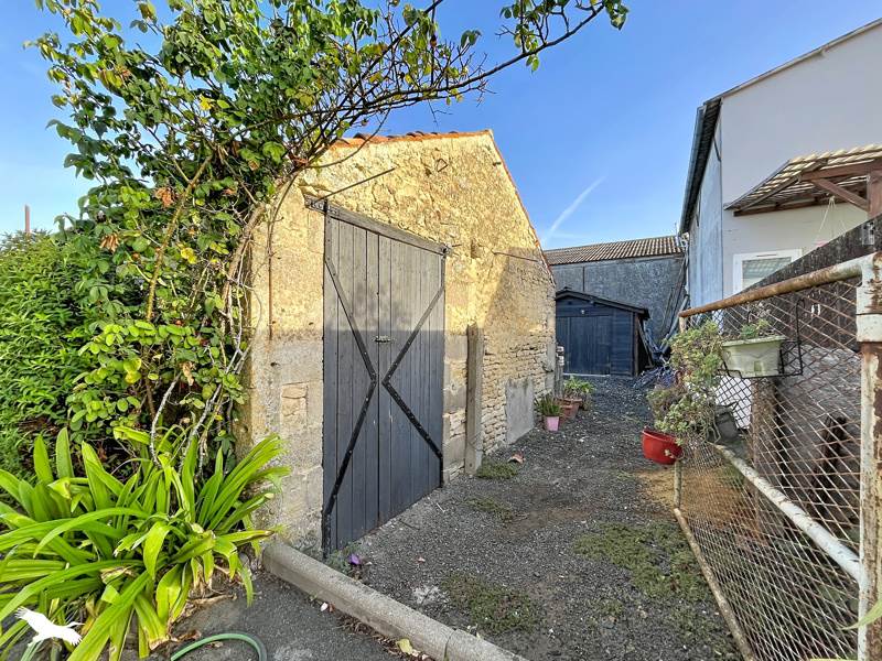 Vente Maison MURON - 6 pièces -190 m² - (17430)