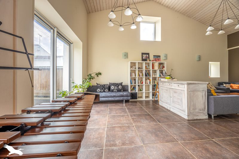 Vente Maison GENOUILLE - 8 pièces -190 m² - (17430)