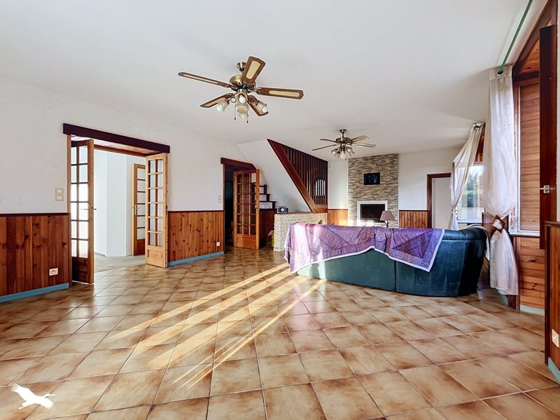Vente Maison CHAMBON - 7 pièces -157 m² - (17290)