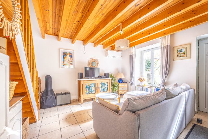 Vente Maison Surgères - 4 pièces -67 m² - (17700)