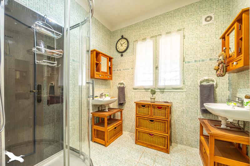 Vente Maison Chambon - 5 pièces -109 m² - (17290)