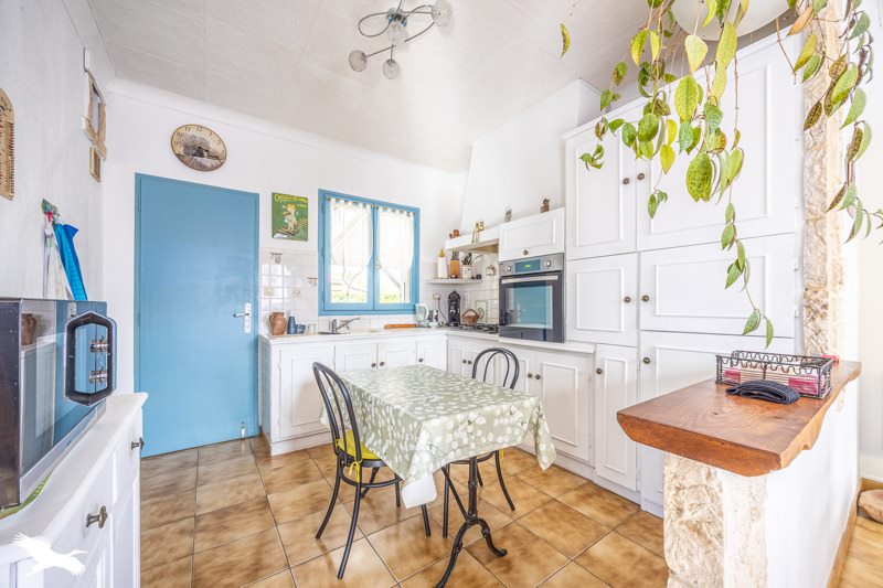 Vente Maison Chambon - 5 pièces -109 m² - (17290)