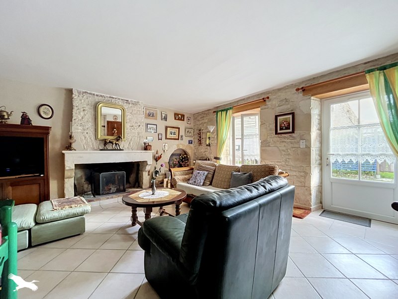 Vente Maison Saint-Saturnin-du-Bois - 4 pièces -116 m² - (17700)
