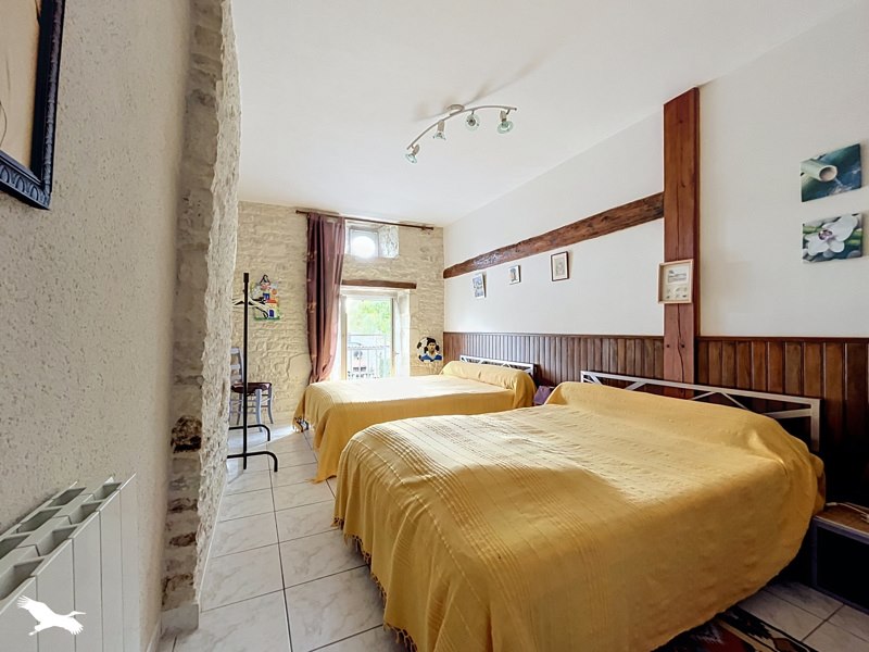 Vente Maison Saint-Saturnin-du-Bois - 4 pièces -116 m² - (17700)