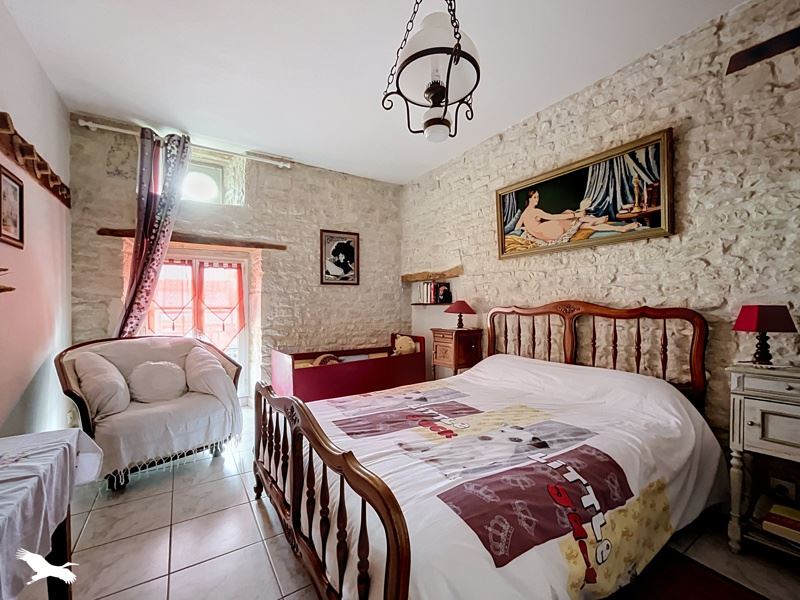 Vente Maison Saint-Saturnin-du-Bois - 4 pièces -116 m² - (17700)