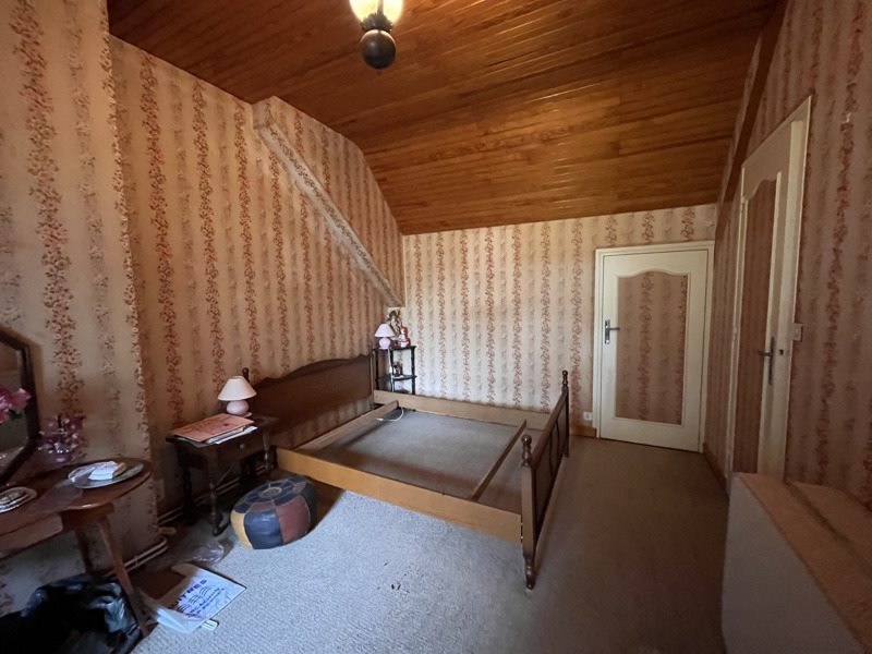 Vente Maison Saint-Denis-de-Pile - 7 pièces -155 m² - (33910)