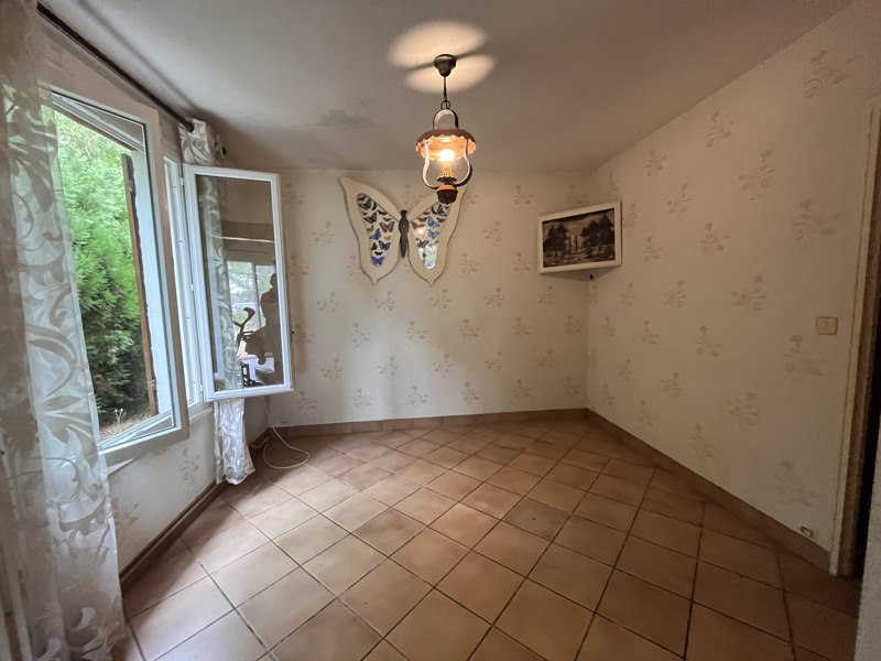Vente Maison Saint-Denis-de-Pile - 7 pièces -155 m² - (33910)