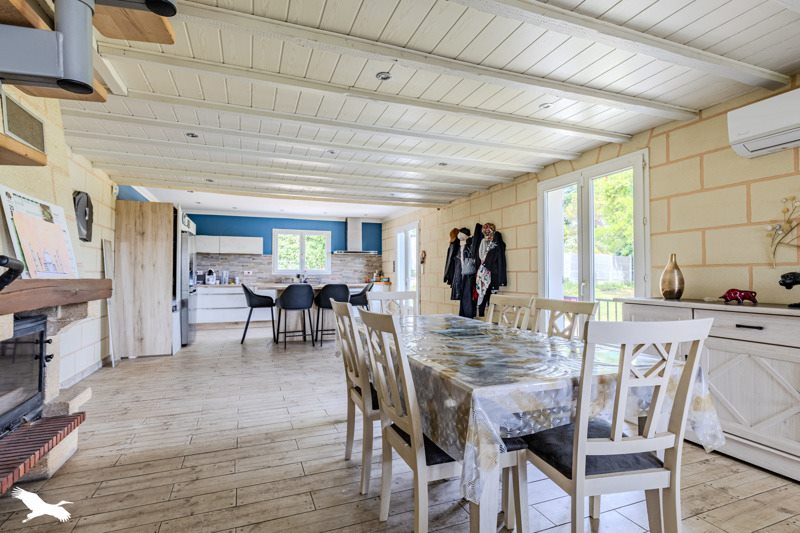 Vente Maison BONZAC - 5 pièces -141 m² - (33910)