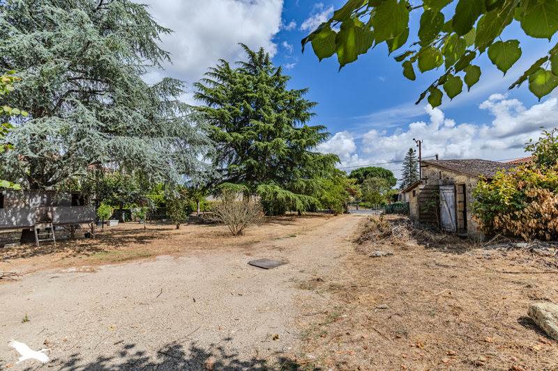 Vente Maison ST DENIS DE PILE - 7 pièces -212 m² - (33910)