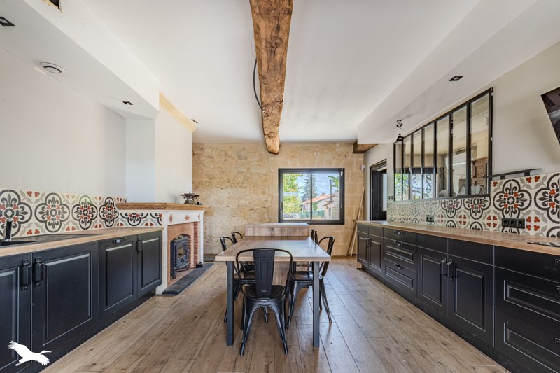 Vente Maison ST DENIS DE PILE - 7 pièces -212 m² - (33910)