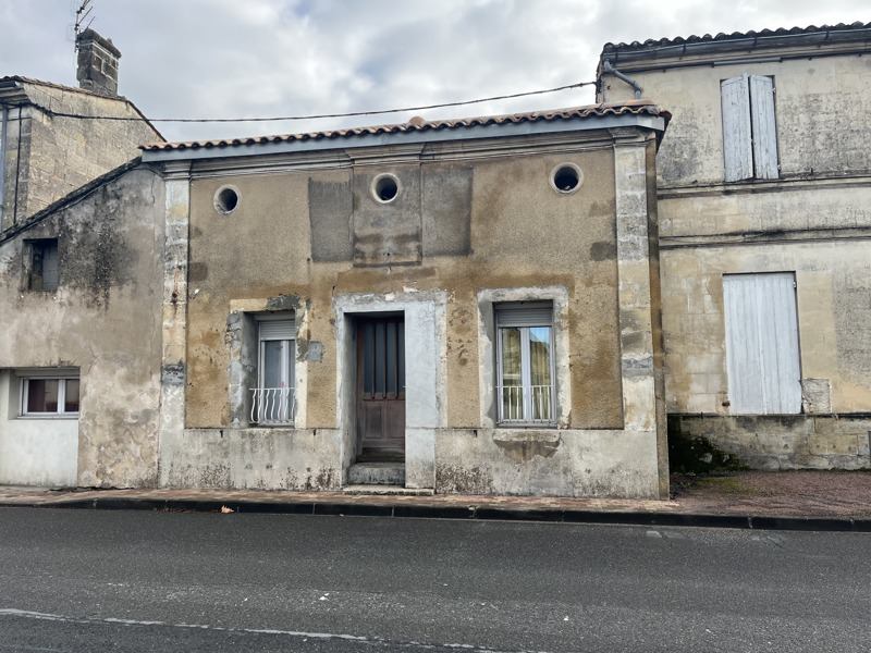 Maison Saint-Denis-de-Pile