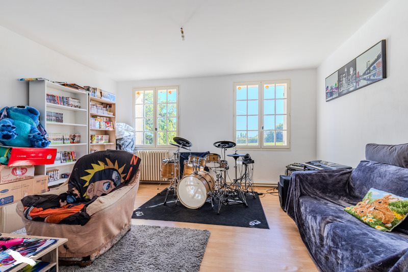 Vente Maison Lussac - 5 pièces -138 m² - (33570)