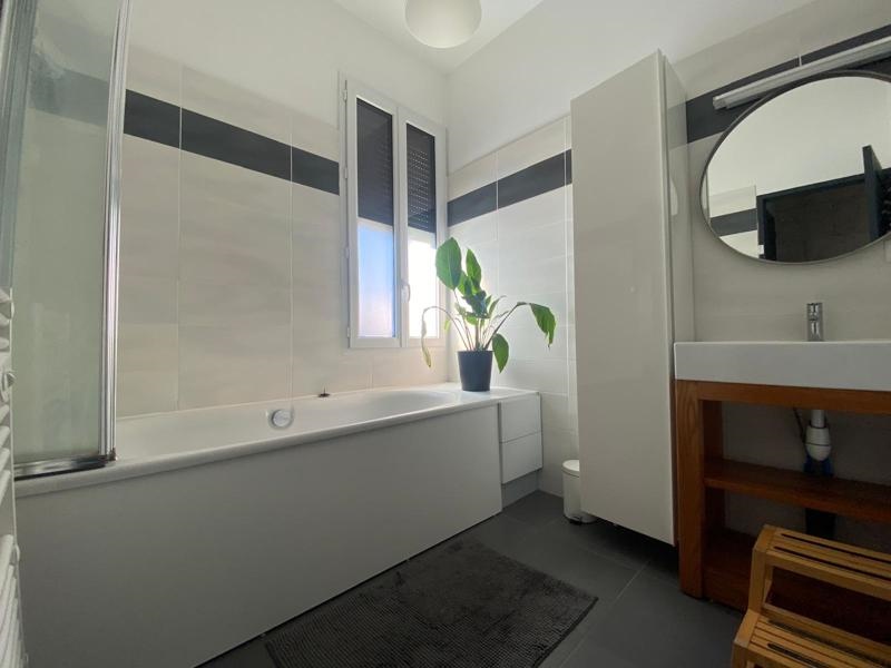 Vente Maison GALGON - 6 pièces -155 m² - (33133)