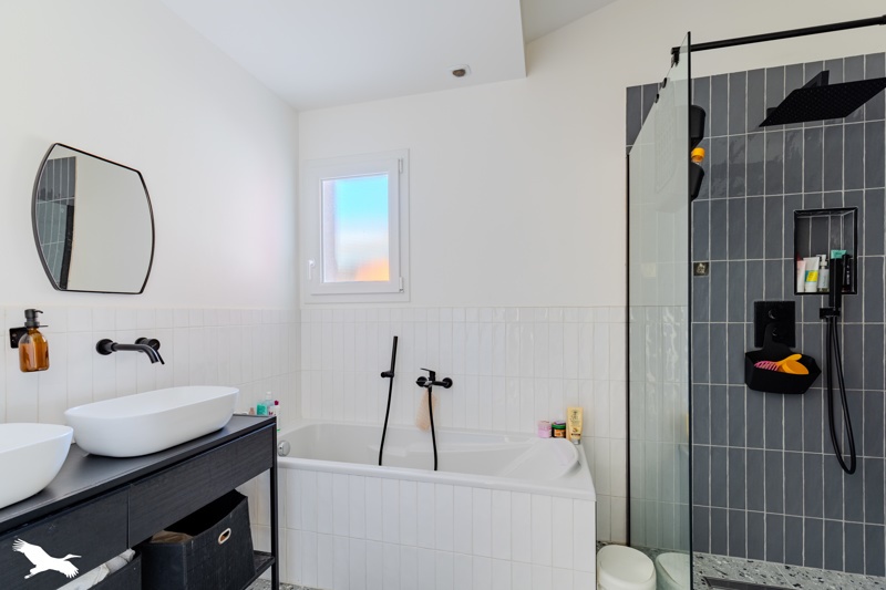 Vente Maison ST DENIS DE PILE - 5 pièces -181 m² - (33910)