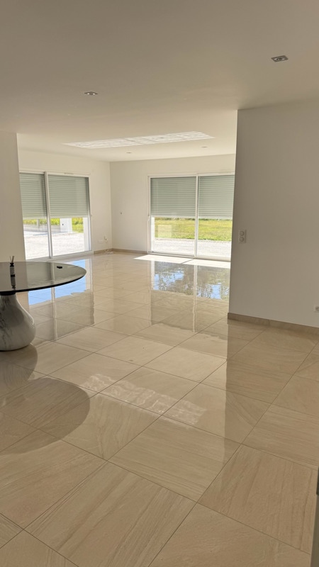 Vente Maison ST DENIS DE PILE - 5 pièces -147 m² - (33910)
