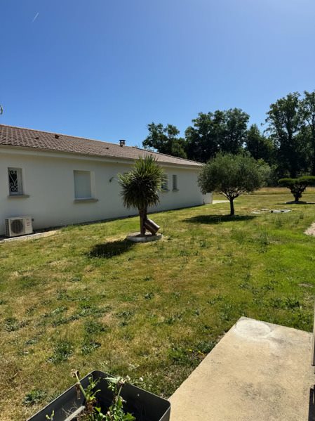 Vente Maison ST DENIS DE PILE - 5 pièces -147 m² - (33910)
