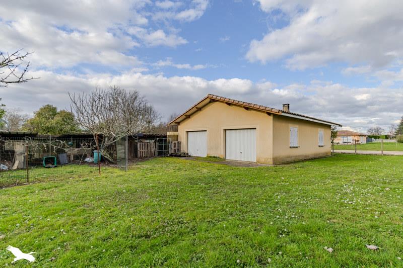 Vente Maison BONZAC - 7 pièces -145 m² - (33910)