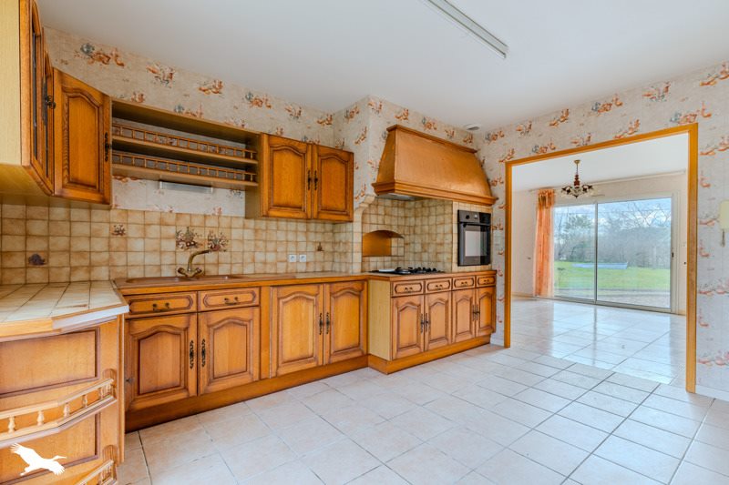 Vente Maison BONZAC - 7 pièces -145 m² - (33910)