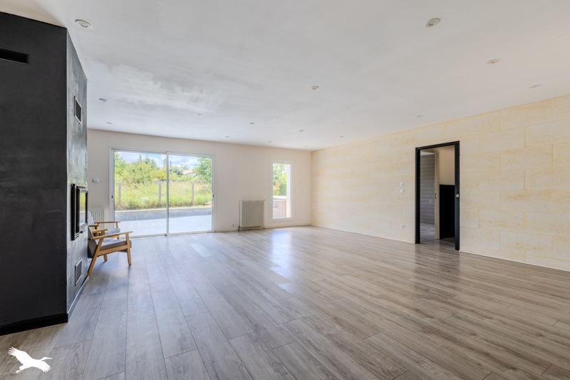 Vente Maison GALGON - 6 pièces -170 m² - (33133)