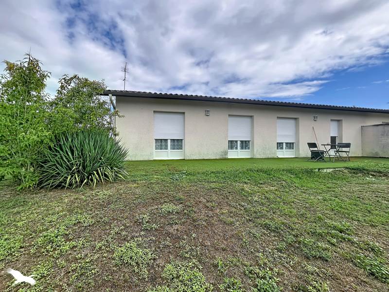 Maison 4 pièces 110 m² · à Lussac · 110 m² · 182 000 €