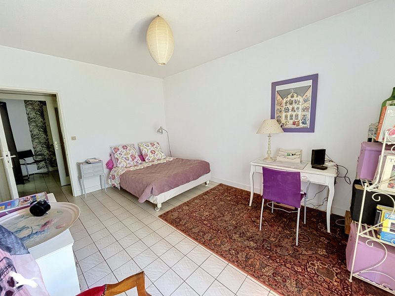 Vente Maison Saint-Denis-de-Pile - 4 pièces -83 m² - (33910)