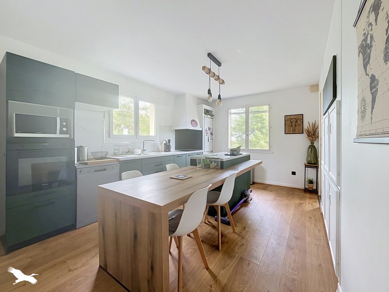 Vente Maison Savignac-de-l'Isle - 4 pièces -106 m² - (33910)