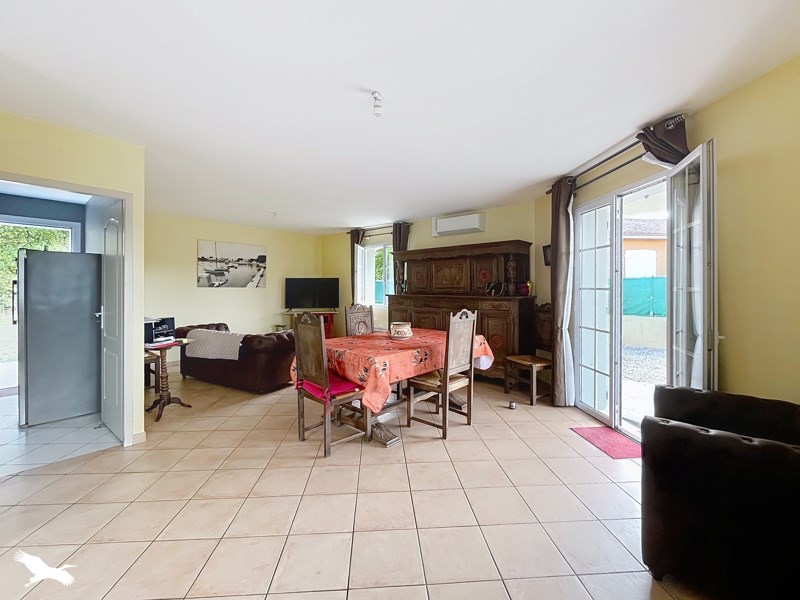 Vente Maison Saint-Denis-de-Pile - 5 pièces -105 m² - (33910)