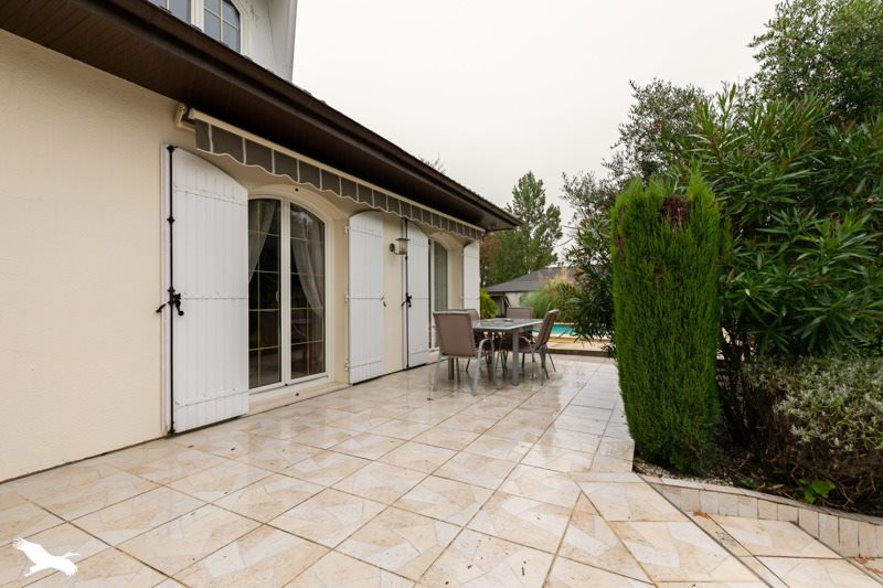 Vente Maison Saint-Denis-de-Pile - 5 pièces -158 m² - (33910)