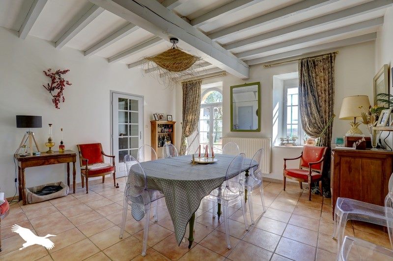 Vente Maison VALLESVILLES - 7 pièces -252 m² - (31570)