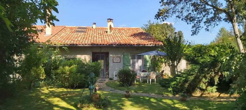 Maison 6 pièces 170 m² · à Bourg-Saint-Bernard · 170 m² · 365 680 €