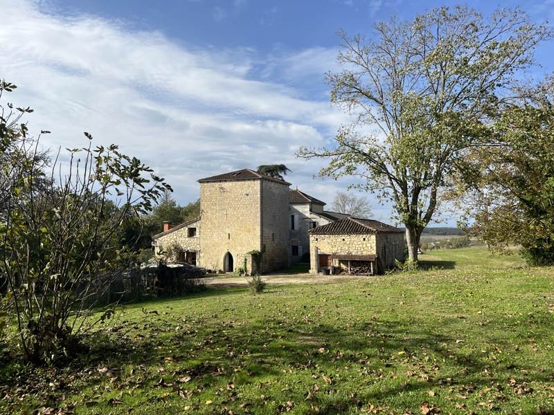 Vente Maison FOURCES - 6 pièces -205 m² - (32250)