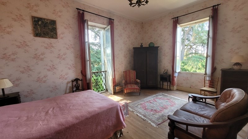 Vente Maison CONDOM - 8 pièces -298 m² - (32100)