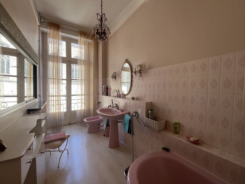 Vente Maison CONDOM - 10 pièces -285 m² - (32100)