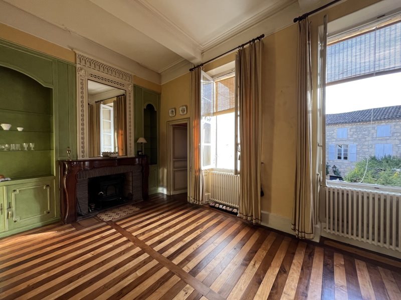 Vente Maison CONDOM - 10 pièces -285 m² - (32100)