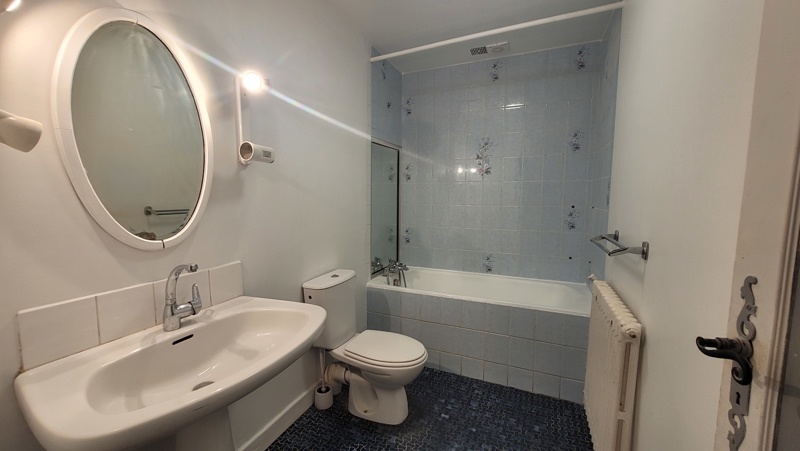 Vente Immeuble CONDOM - -  190 m² - (32100)