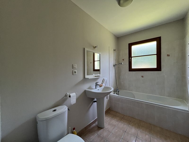 Vente Maison LARRESSINGLE - 5 pièces -115 m² - (32100)