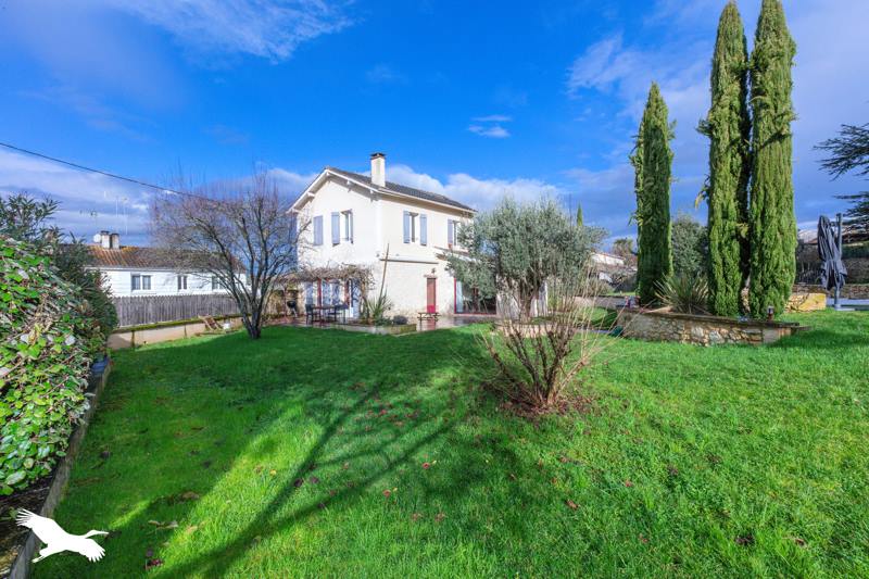 Vente Maison CONDOM - 9 pièces -285 m² - (32100)