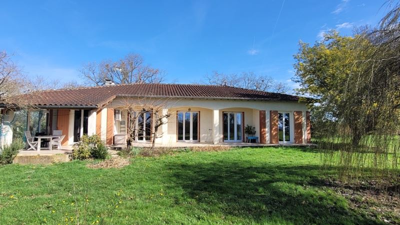 Vente Maison BEAUCAIRE - 5 pièces -132 m² - (32410)