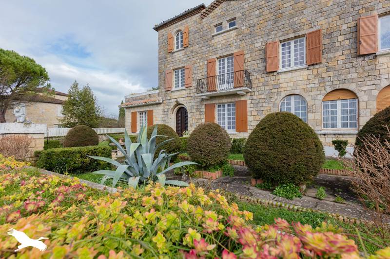 Vente Maison CASTELNAU SUR L AUVIGNON - 10 pièces -310 m² - (32100)