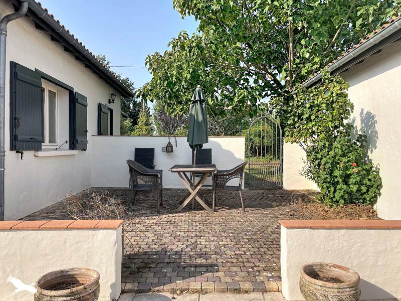 Vente Maison BERRAC - 5 pièces -150 m² - (32480)