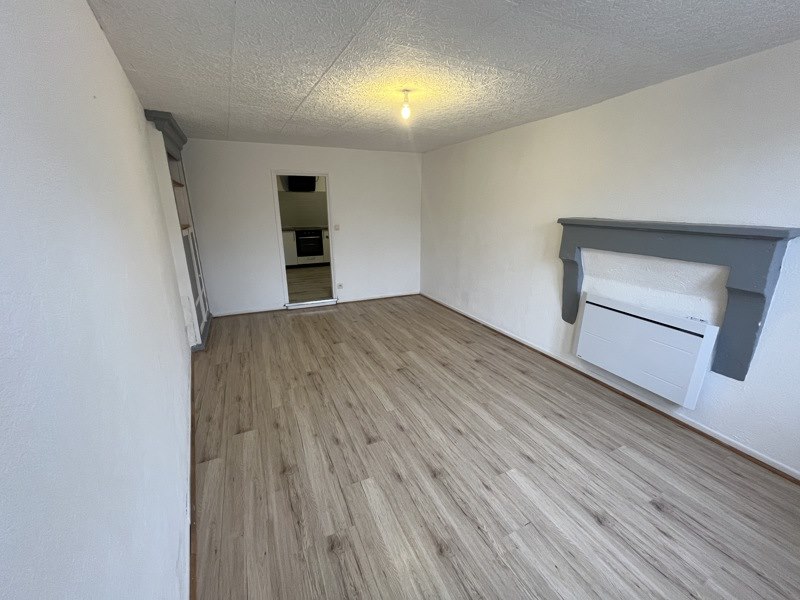 Vente Maison CHATEAUNEUF SUR CHARENTE - 4 pièces -85 m² - (16120)
