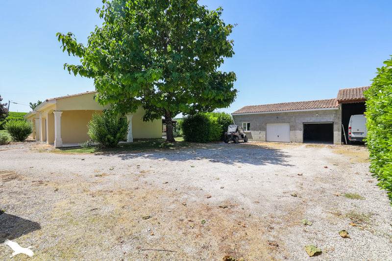 Vente Maison BELLEVIGNE - 5 pièces -153 m² - (16120)