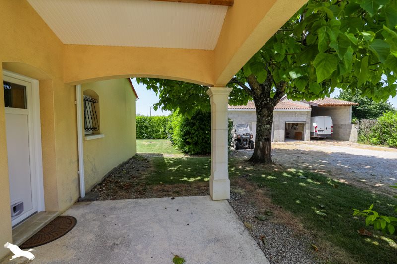 Vente Maison BELLEVIGNE - 5 pièces -153 m² - (16120)
