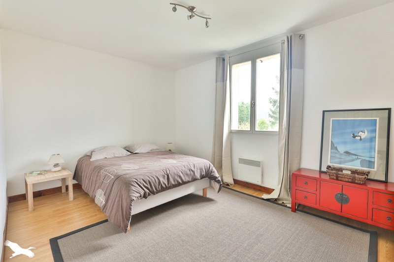 Vente Maison MOULIDARS - 6 pièces -182 m² - (16290)