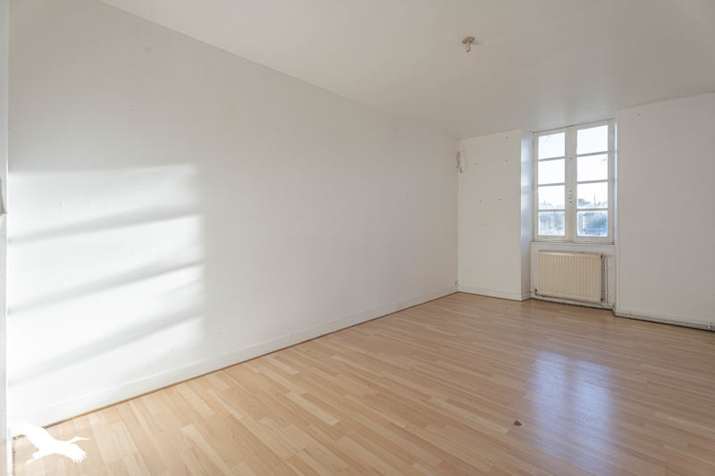 Vente Maison ANGEAC CHARENTE - 5 pièces -101 m² - (16120)