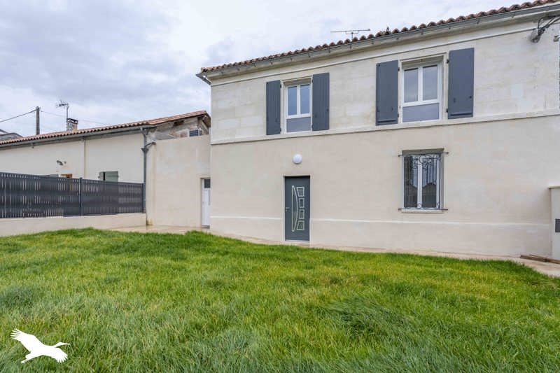 Vente Maison SIREUIL - 5 pièces -132 m² - (16440)