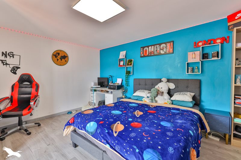 Vente Maison CHATEAUNEUF SUR CHARENTE - 6 pièces -105 m² - (16120)