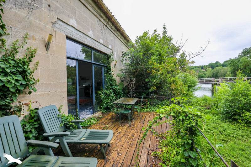 Vente Maison MOSNAC ST SIMEUX - 5 pièces -163 m² - (16120)